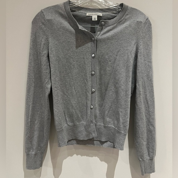 Banana Republic Silk blend Gray Button Down Cardigan. Size small Petite - Picture 3 of 9